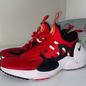 Nike Huarache E.D.G.E.